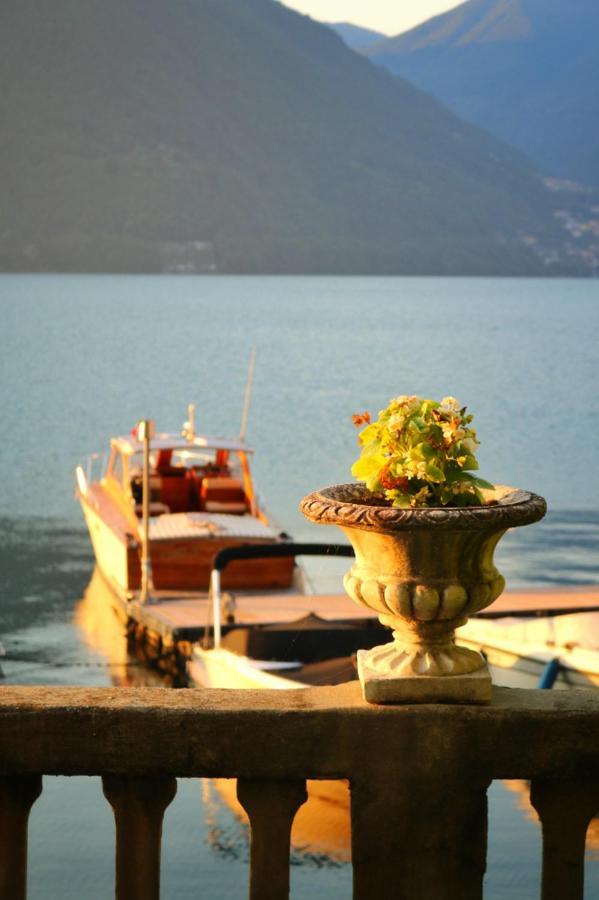 Ortensie & Oleandri Al Lago - By Myhomeincomo Argegno Extérieur photo